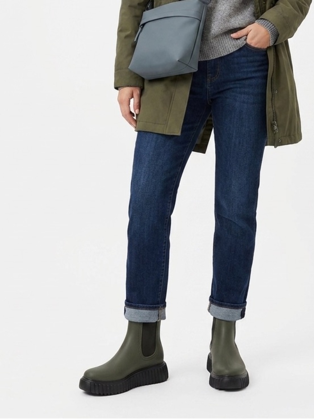 JOE FRESH | NWOT OLIVE GREEN CHELSEA LUG SOLE RAIN BOOT SIZE 7